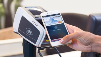 Владельцы iPhone меняют банки ради Apple Pay