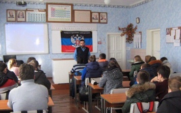 Сепаратистский скандал в одной из школ Киева взволновал соцсети