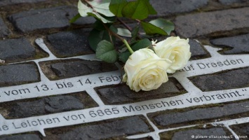 В Дрездене вспоминают жертв бомбардировок 1945 года