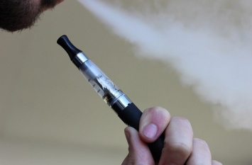 Электронные сигареты содержат на 97% меньше веществ, вызывающих рак легких - исследование
