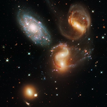 Астрономы МГУ создали крупнейшую базу галактик