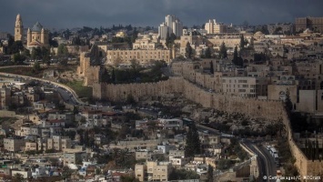 ФРГ перенесла правительственные консультации с Израилем