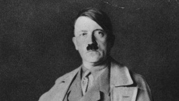 «Двойник» Гитлера арестован в Австрии за прославление нацизма