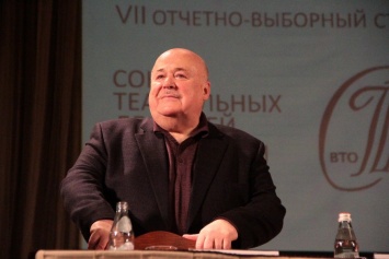 Александр Калягин присудил свою личную премию Роману Виктюку
