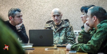 В России поход Прилепина на Киев назвали бессмысленным фейком