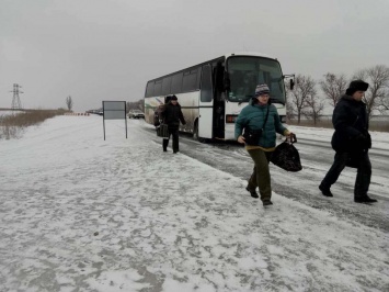 КПВВ " Новотроицкое": ветер, снег, гололед, очереди