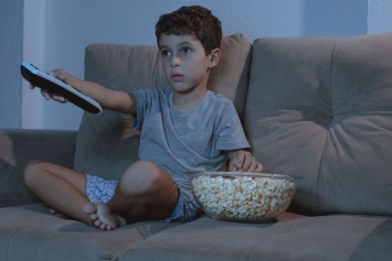 10 советов по борьбе с детской зависимостью от телевизора