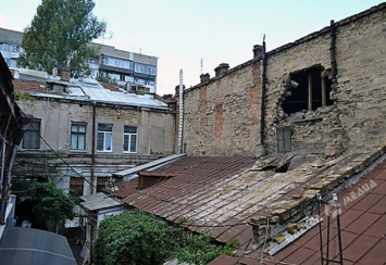 Жителям обрушенного дома в Одессе выделят временное жилье
