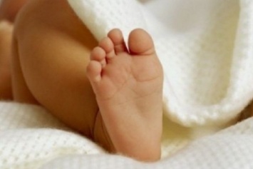 Во Львове в многоэтажке нашли коробку с телом новорожденного ребенка