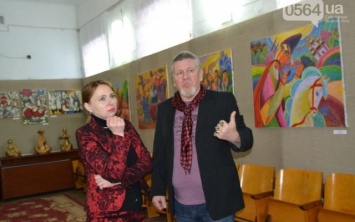 В Кривом Роге открылась выставка заслуженного художника Украины