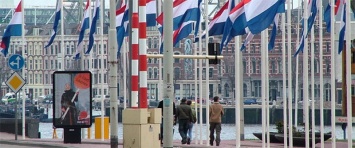 РФ перед референдумом в Нидерландах использовала группу фейковых украинцев