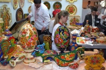Кременчугских народных мастеров приглашают в Киев на Пасхальную Ярмарку