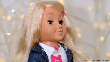 Немецкие власти советуют родителям избавиться от куклы "Кайла"