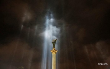 Расстрел Майдана: главные кадры трагедии 2014-го
