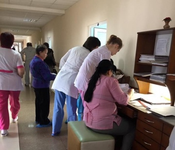 Из-за дефицита зарплат Николаевская БСМП приняла на работу 50 студентов медколледжа