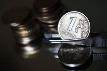 Российский рубль ожидает стремительное падение?