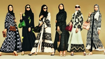 В Лондоне прошел показ моды, не противоречащий нормам ислама