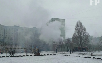 Смотрите: крупный пожар на Бабурке в Запорожье