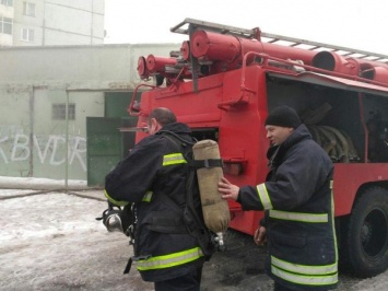 В Запорожье сгорело здание бывшего ЖЭКа