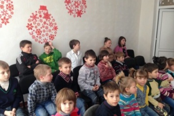 Молодежь Каменского провела акцию "Время доброты"
