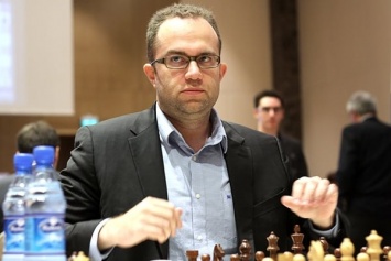 Шахматы: Эльянов вновь сыграл вничью на Гран-при FIDE в ОАЭ