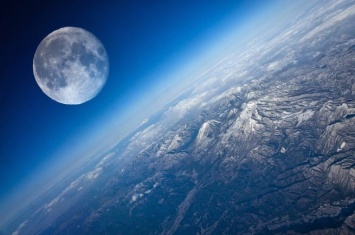 Луну хотят признать планетой Солнечной системы
