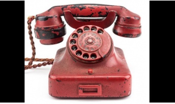 В США телефон Гитлера ушел с аукциона за $243 тысячи