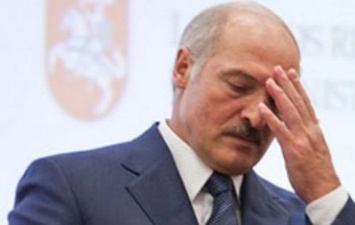 Лукашенко сбежал в Россию