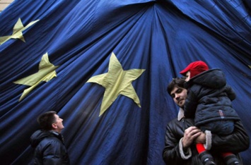 ЕС поможет пострадавшим от конфликта на Украине, выделив 18 млн евро