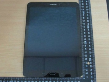 Опубликованы реальные фотографии Samsung Galaxy Tab S3