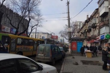 Трамвайный коллапс: В центре Одессы авария остановила движение (ФОТО)