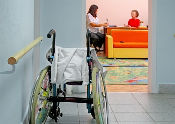 В результате медицинской реформы между участками семейных врачей когут "затеряться" инвалиды и пенсионеры - специалист