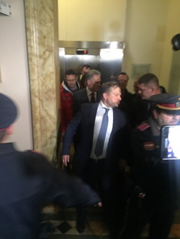 Австрийская полиция задержала Фирташа в здании суда