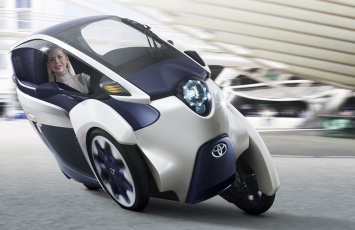 Компания Toyota подготовила новый трехместный концепт