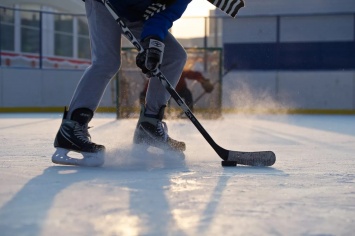 Звезды хоккея дали мастер-класс по фигурному катанию в центре Липецка