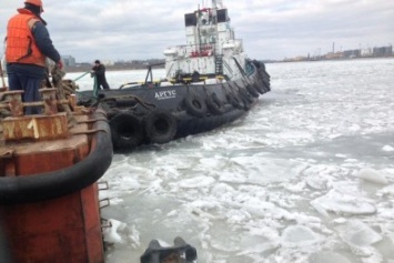 Ледовая компания не застала порт "Черноморск" врасплох
