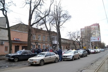 Шара закончилась: российская компания "Яндекс" кинула одесских таксистов на деньги
