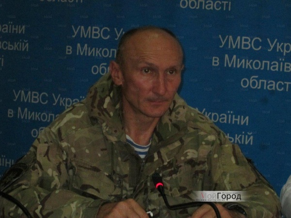 Начальник ГАИ Николаева угрожал оружием местным жителям