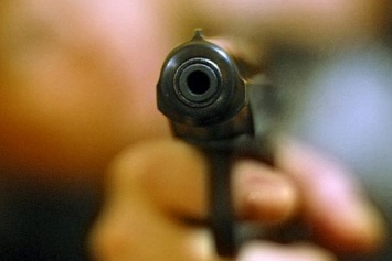 В Закарпатской обл. мужчину расстреляли на стоянке, введен план "Сирена"
