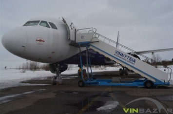 Аэропорт Винница взял в аренду у Борисполя трап и тележки для багажа