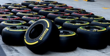 На тесты в Барселону привезут сыше 3 500 шин Pirelli