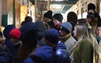 В Одессе для детишек организовали экскурсию в... тюрьму