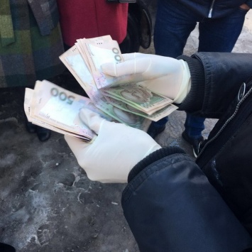 СБУ: глава харьковской налоговой инспекции задержана на взятке в 5 тыс. грн
