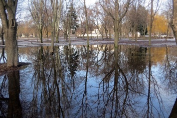 Потоп в Запорожье: парки превратились в озера