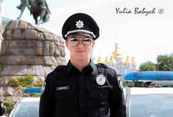 Из полиции Киева уволился известный патрульный