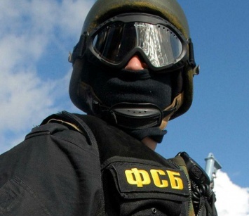 Российские спецслужбы пытались завербовать заробитчанина с Луганщины