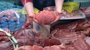 Предпринимателям разрешили продавать мясо в Коммунарском районе