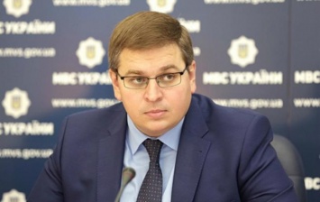 НАБУ затягивает расследование "дела рюкзаков", - госсекретарь МВД Тахтай
