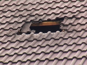 В Киеве крышу недостроенного дома обстреляли из гранатомета