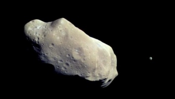 Новый сценарий апокалипсиса: огромный астероид приближается к Земле